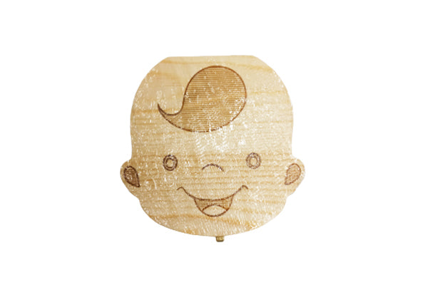 Caja en forma de bebé de madera - Alistore Chile